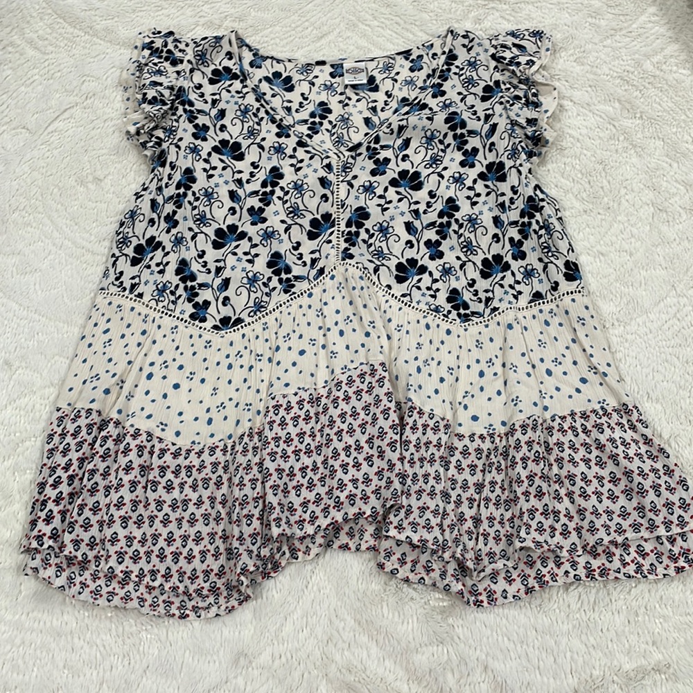 Womens printed too size large